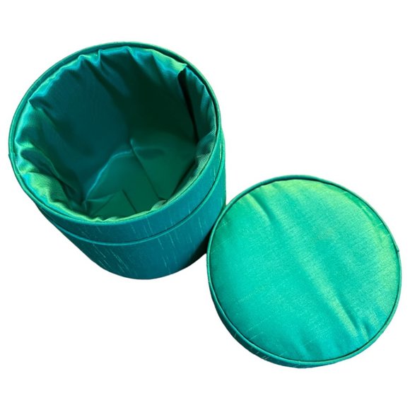 PIER 1 Silky Lidded Round Canister Lined Deep Green Storage 4.75" x 4.75" - Picture 4 of 6